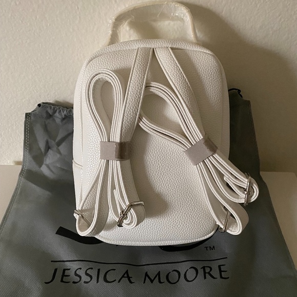 Jessica Moore New Designer White Backpack Ladies - Picture 2 of 5